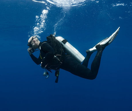 Top Tips on How to Beat The Squeeze When Scuba Diving